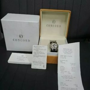 CONCORD WOMEN’S DIAMOND QUARTZ WRISTWATCH !
